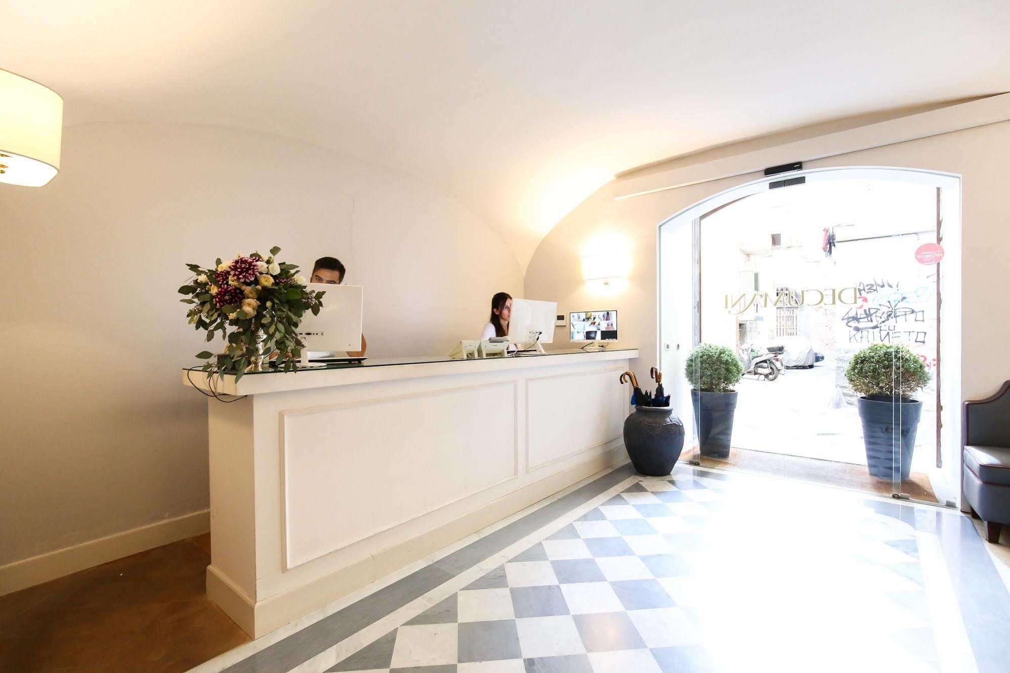 Hotel Palazzo Riario Sforza à Naples Extérieur photo