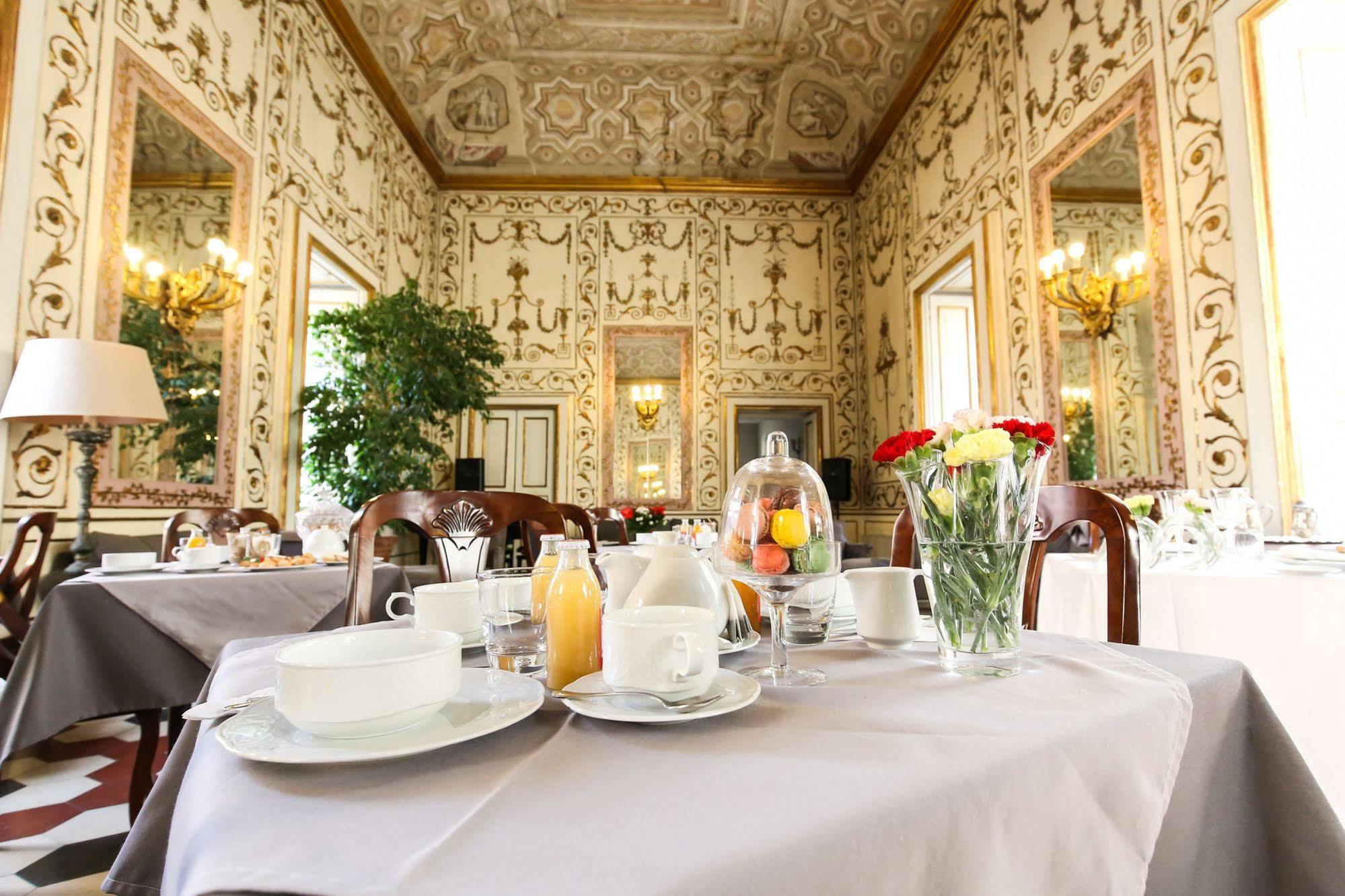 Hotel Palazzo Riario Sforza à Naples Extérieur photo