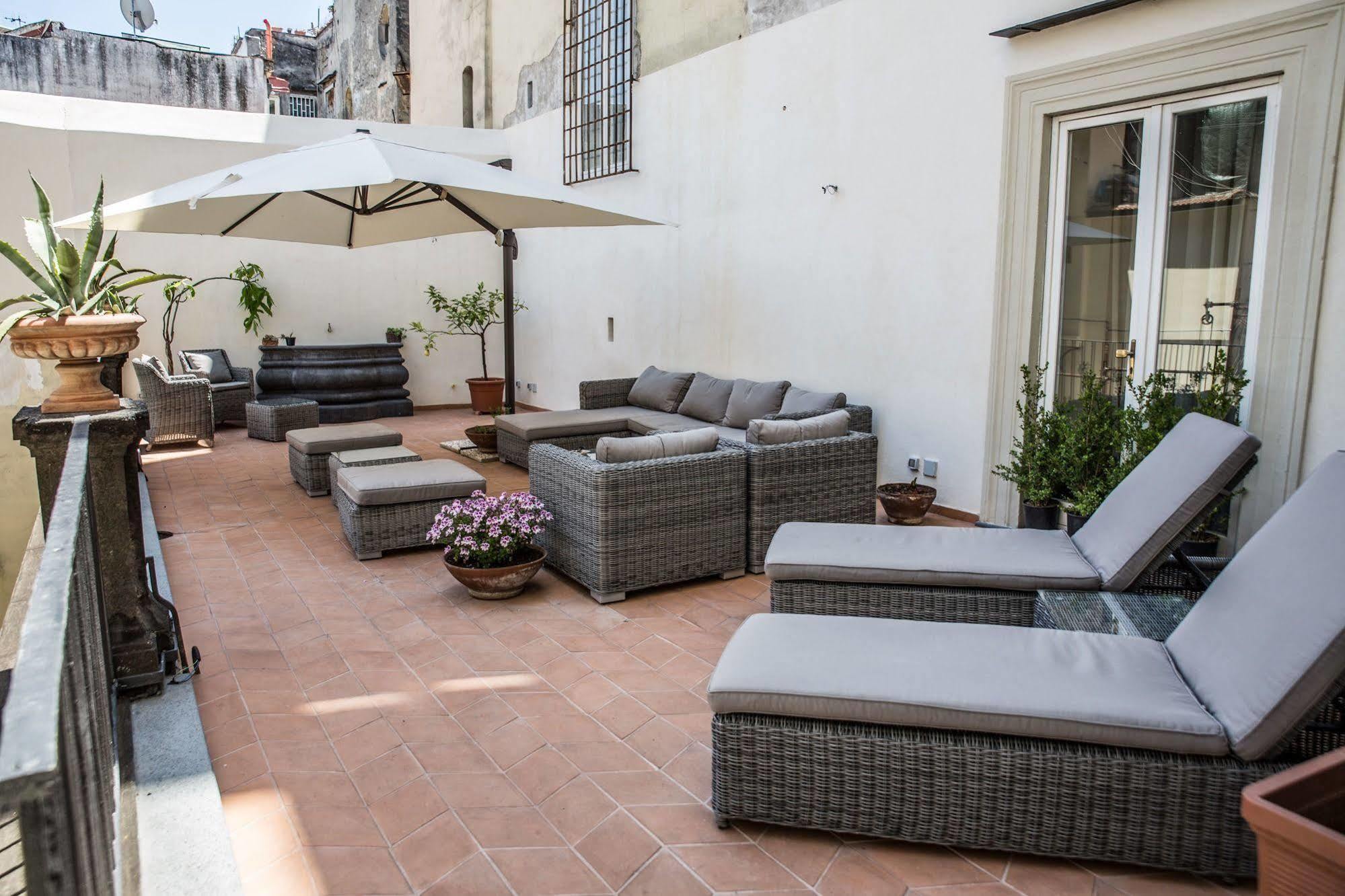 Hotel Palazzo Riario Sforza à Naples Extérieur photo